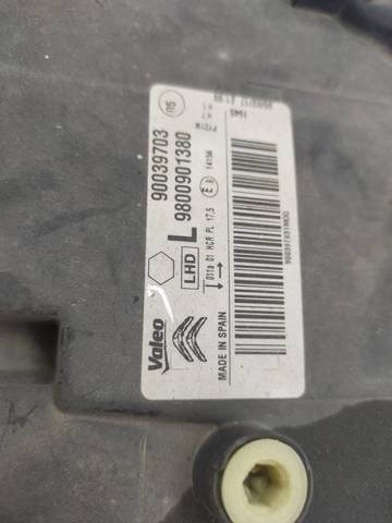 Luz esquerda para Citroen C4 
