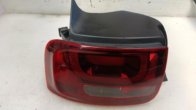 Lanterna traseira esquerda 9800916180 PEUGEOT