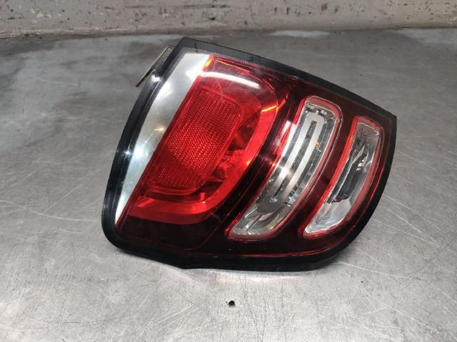 Lanterna traseira esquerda externa 9803928880 PEUGEOT