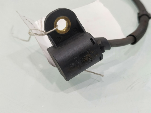 9805940 VAG