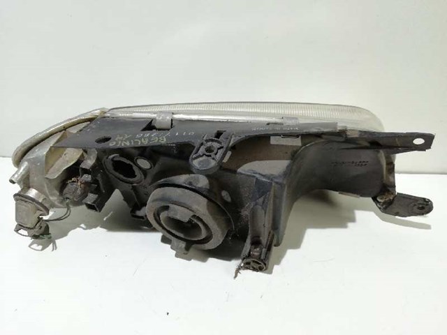 Luz esquerda 9806306180 PEUGEOT