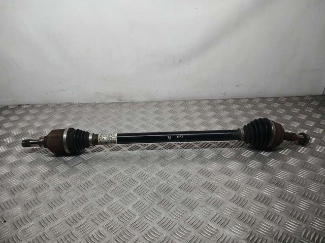 Semieixo (acionador) dianteiro direito 9806699780 TOYOTA