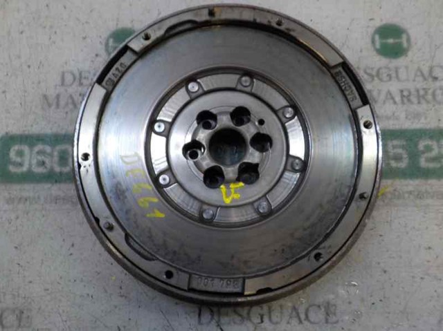Volante de motor 9806761080 PEUGEOT