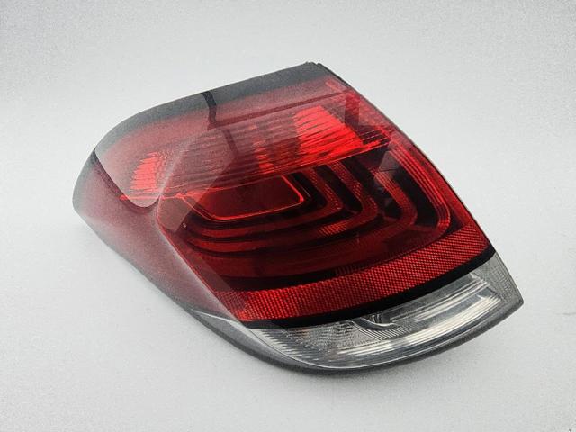 Lanterna traseira esquerda externa 9808624480 PEUGEOT