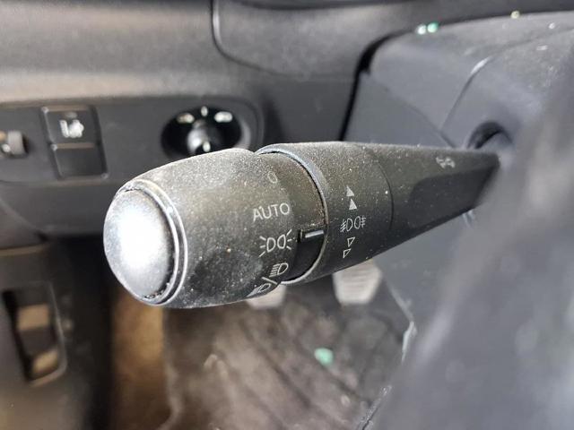 Comutador esquerdo instalado na coluna da direção 98094484ZD PEUGEOT