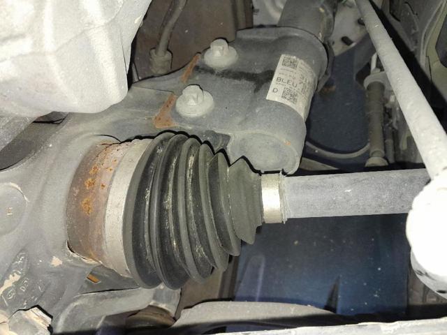 Semieixo (acionador) dianteiro direito 9809528180 PEUGEOT