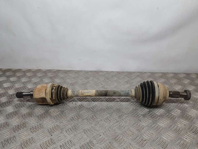 Semieixo (acionador) dianteiro esquerdo 9809710080 OPEL