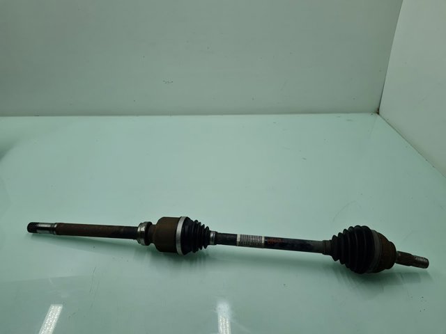 Semieixo (acionador) dianteiro direito 9813328680 OPEL