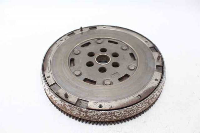 Volante de motor 9813701180 PEUGEOT