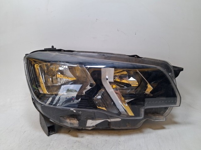 Luz direita 9816826880 PEUGEOT