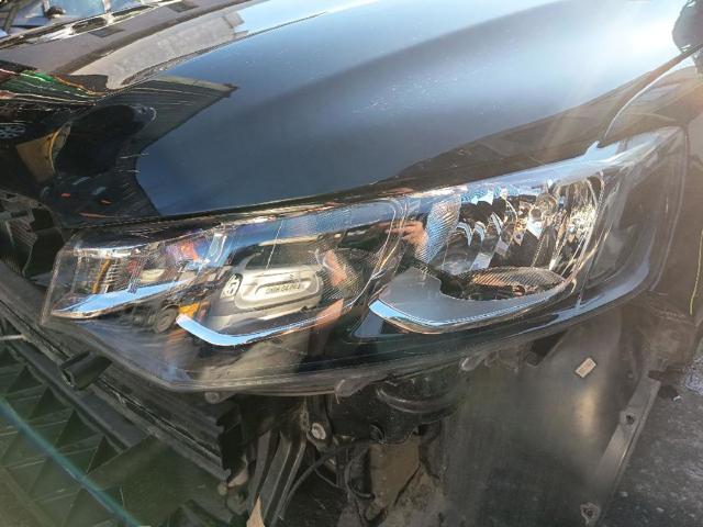 Luz esquerda 9817298480 PEUGEOT