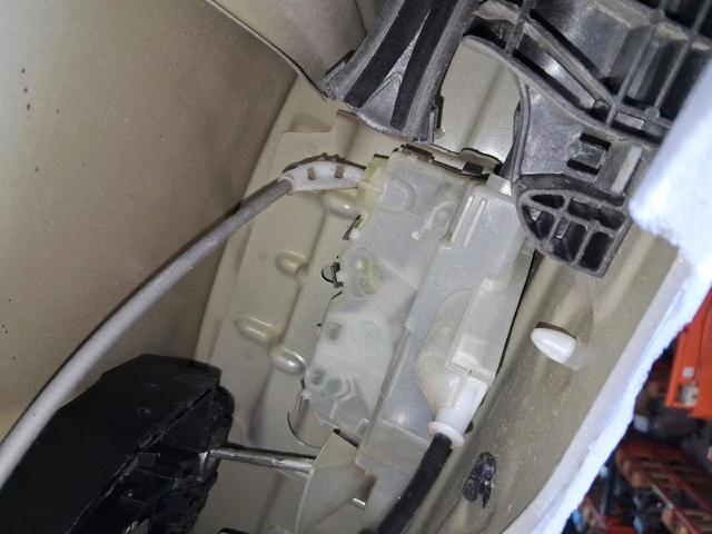 9819027380 Peugeot/Citroen