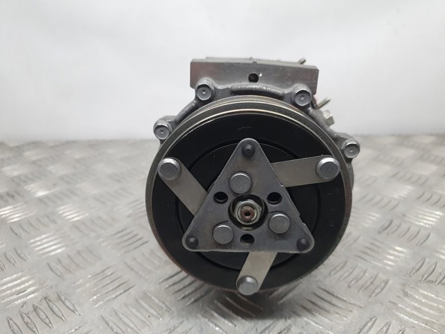 Compressor de aparelho de ar condicionado 9819711380 PEUGEOT