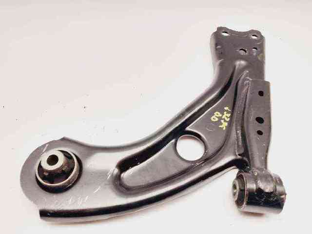 Braço oscilante inferior direito de suspensão dianteira 9820081280 PEUGEOT