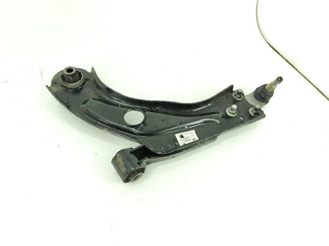 Braço oscilante inferior esquerdo de suspensão dianteira 9820381680 PEUGEOT