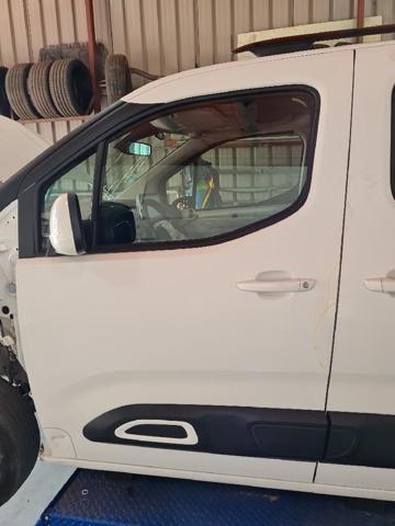 Porta dianteira esquerda 9820423380 PEUGEOT