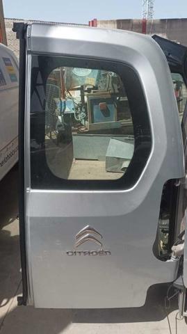 Porta batente traseira direita de furgão 9820436680 PEUGEOT