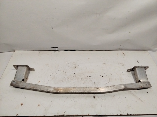 Reforçador do pára-choque dianteiro 9822100180 PEUGEOT