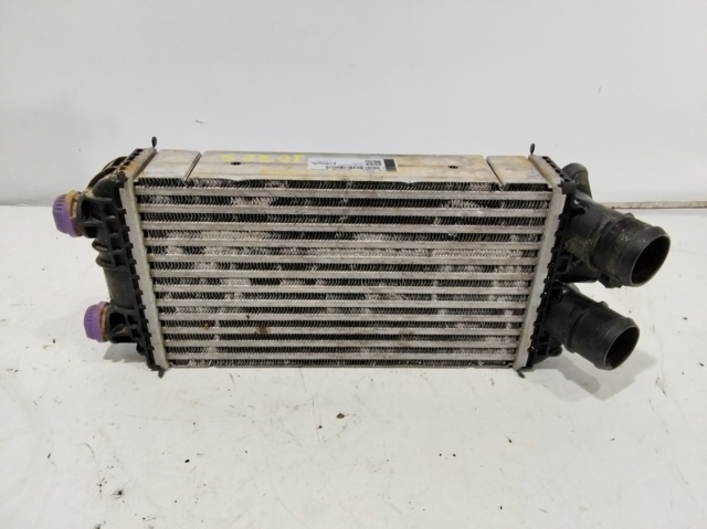 Radiador de intercooler 9824742280 PEUGEOT