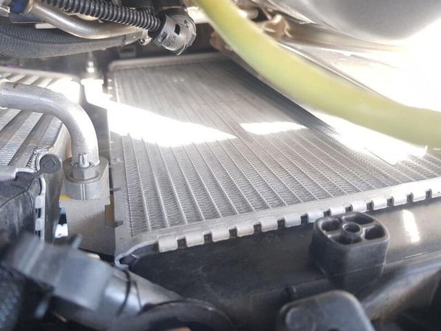 Radiador de esfriamento de motor 9825332380 OPEL