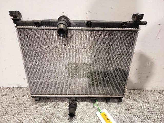 Radiador de esfriamento de motor 9825332380 OPEL