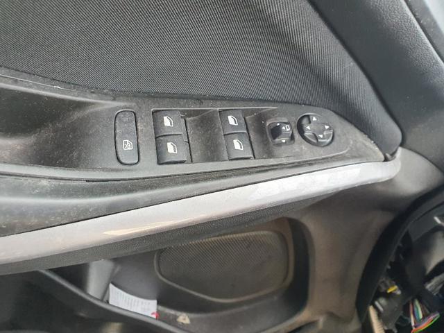Unidade de botões dianteira esquerda de controlo de elevador de vidro 98319761ZD OPEL
