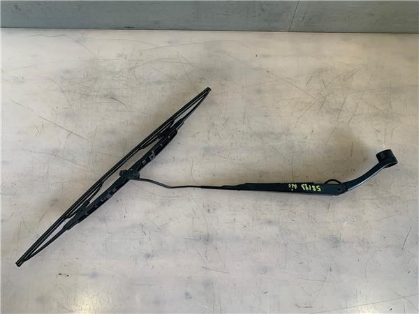 983211W000 Hyundai/Kia