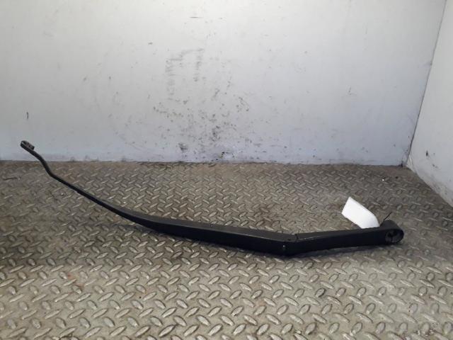 983211W000 Hyundai/Kia