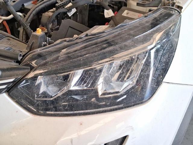 Luz esquerda 9833036380 PEUGEOT
