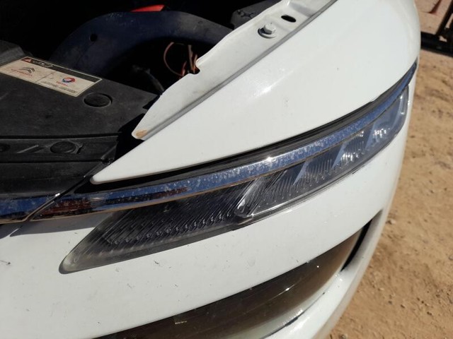 Luzes máximas esquerdas 9833404080 PEUGEOT