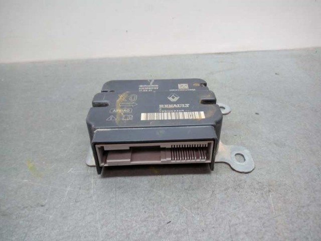 985100336R Renault (RVI)