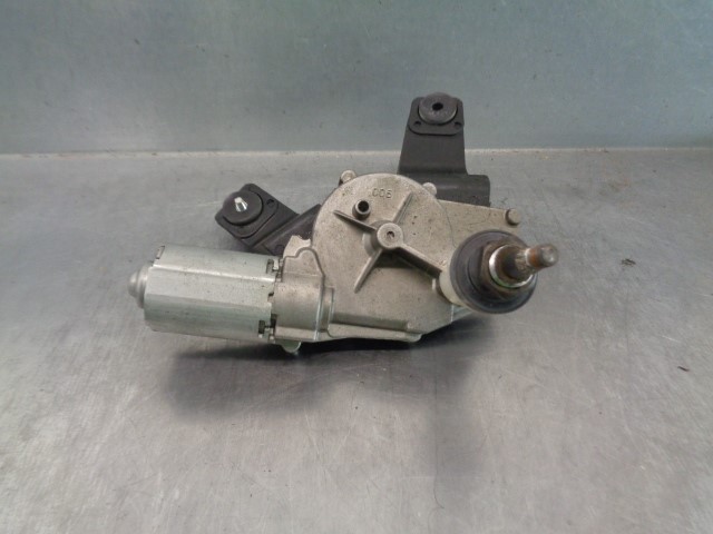 987004D000 Hyundai/Kia