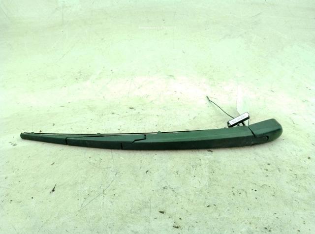 988152J000 Hyundai/Kia
