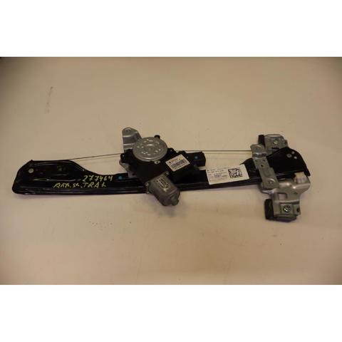 98820SUV20 General Motors