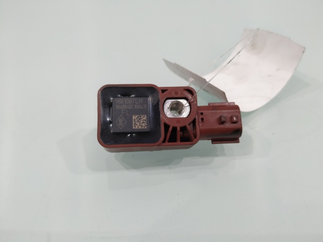 988308712R Renault (RVI)