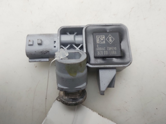 988310002R Renault (RVI)