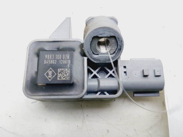 988310002R Renault (RVI)
