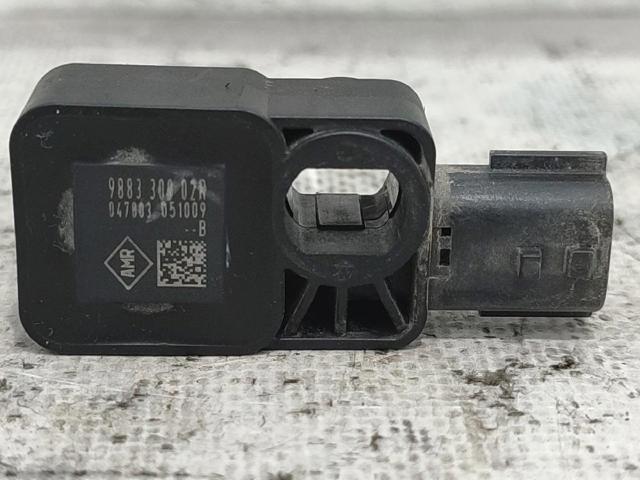 988330002R Renault (RVI)