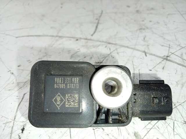 988333198R Renault (RVI)