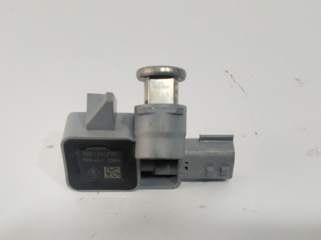 988339499R Renault (RVI)