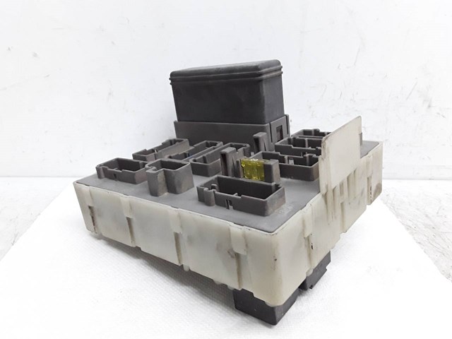 98AG14A073AH Ford