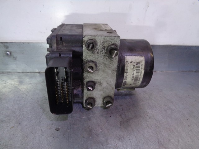 98AG2M110CA Ford