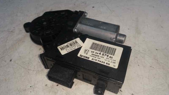 Motor de acionamento de vidro da porta dianteira direita 990829101 PEUGEOT
