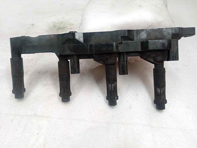 Bobina de ignição A0001501380 MERCEDES