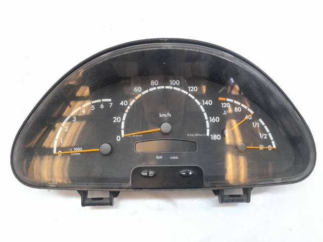 Painel de instrumentos (quadro de instrumentos) A0004466921 MERCEDES