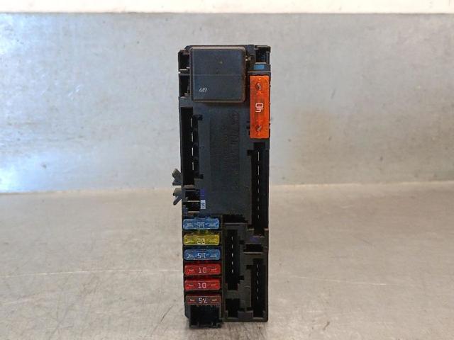 Unidade de dispositivos de segurança A0005400072 MERCEDES