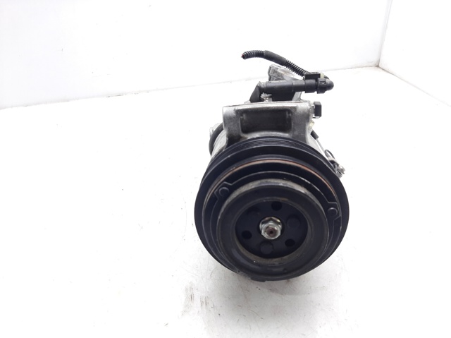 A0008304500 Mercedes