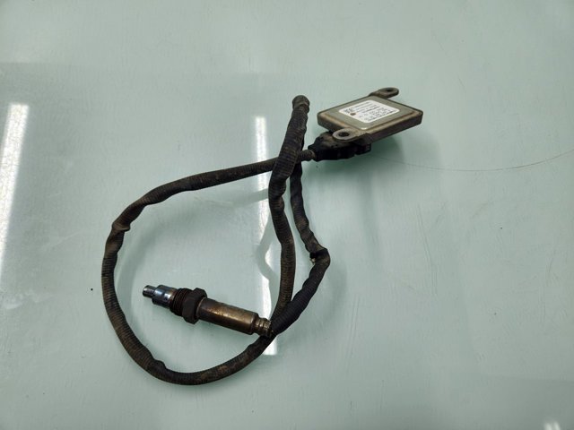 Sensor dianteiro de óxidos de nitrogênio NOX A0009052909 MERCEDES