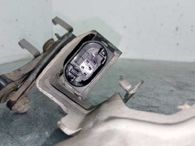 A0009053704 Mercedes