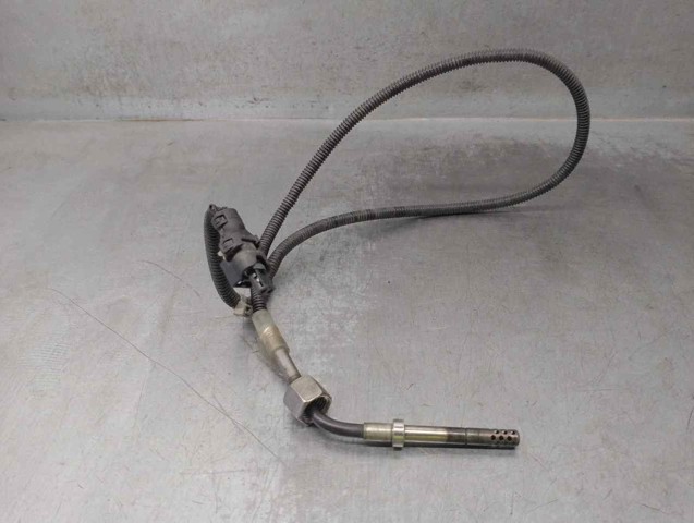 A0009057004 Mercedes